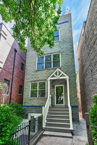 1455 W Wolfram St #A, Chicago, IL, 60657