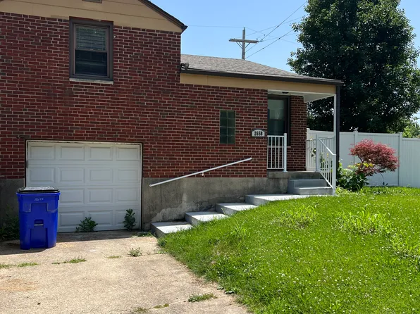 2658 River Rd, Hamilton, OH 45015
