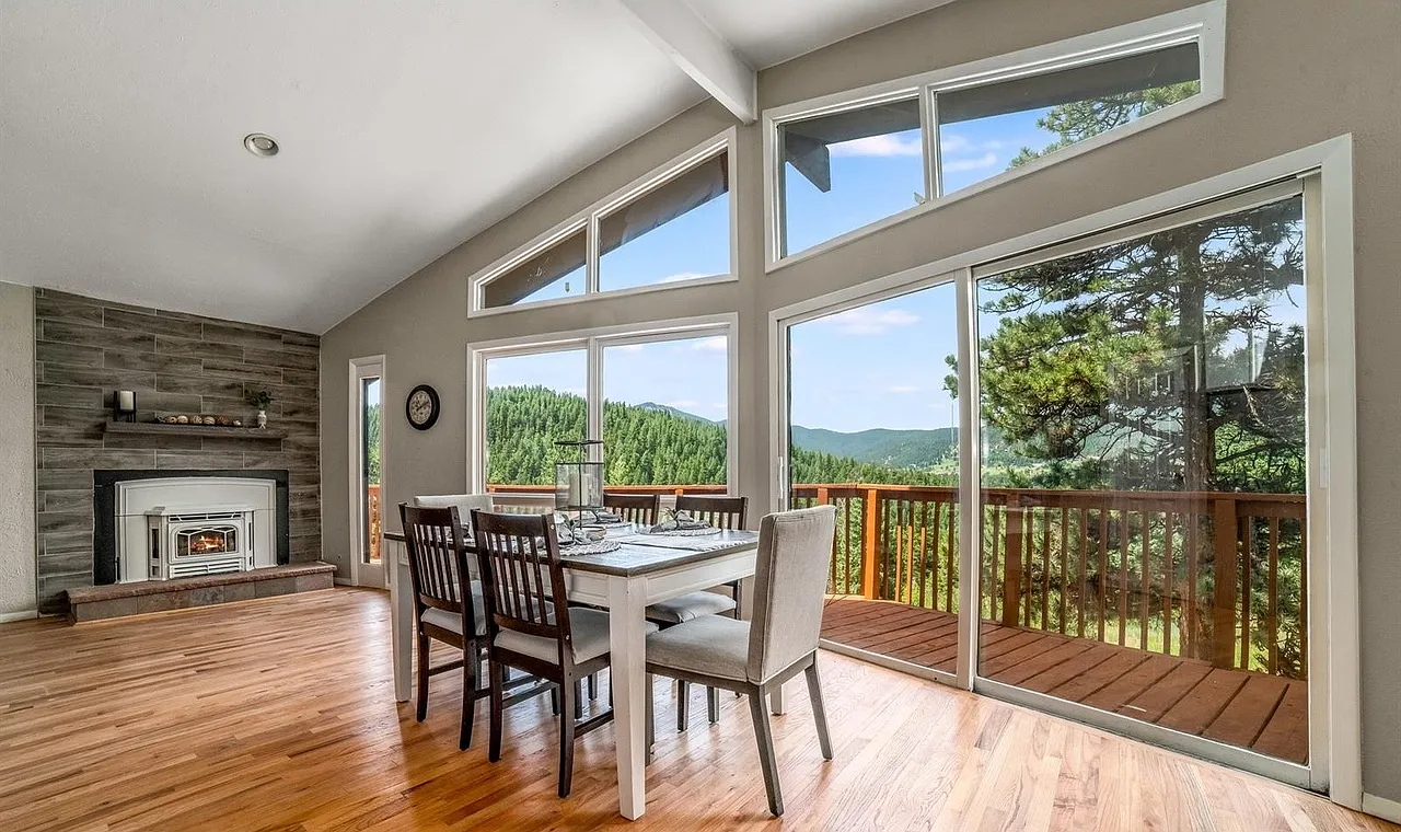 29924 Spruce Canyon Dr — Photo 2