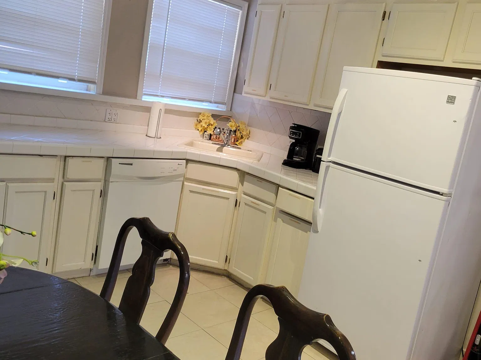 2 bed, 1000 sqft, $2,995 — Photo 4