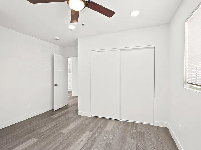 428 W Oliver Street — Photo 6