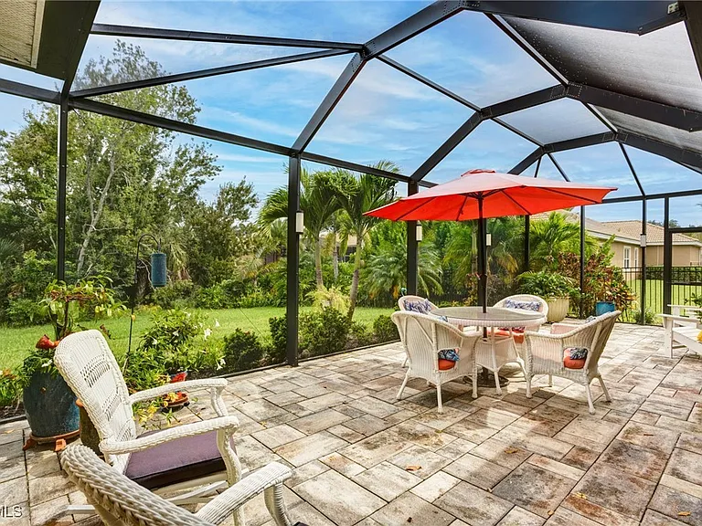 12710 Olde Banyon Blvd — Photo 32