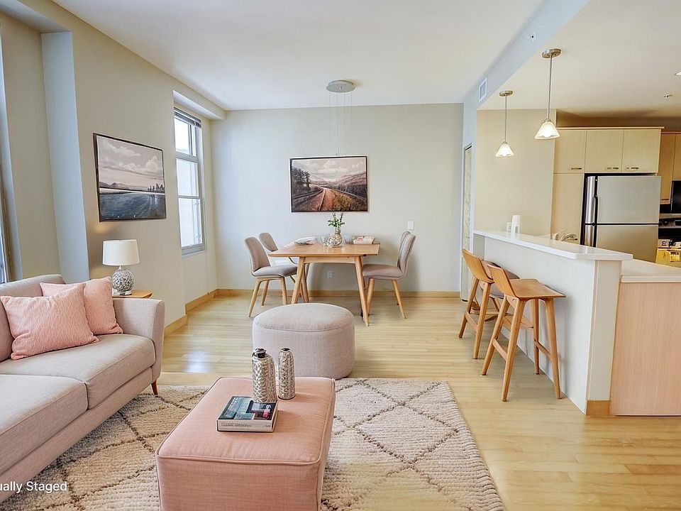 1st image of 309 W Washington Ave Unit 606