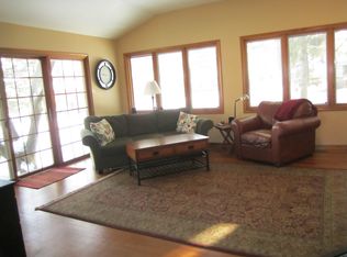 109 N Horner Ln, Mount Prospect, IL