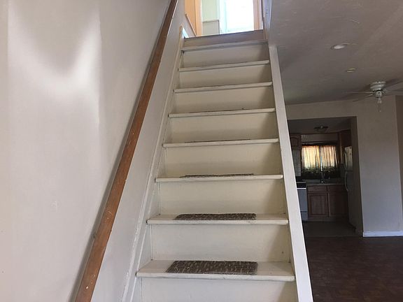 5th image of 2433 E Ann St