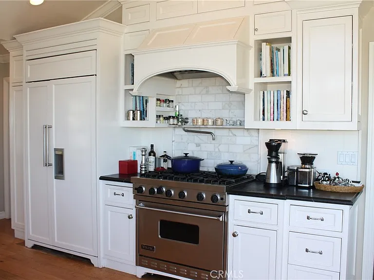 3601 Sausalito Dr — Photo 11