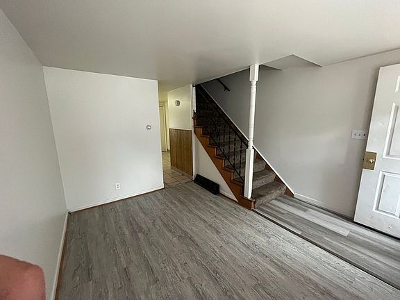 3rd image of 7722 Venus St APT H
