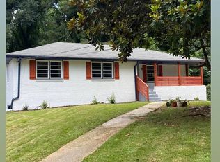 2565 Dewey Ave, East Pt, GA 30344