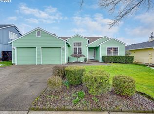3893 SW 9th Ct, Gresham, OR 97030