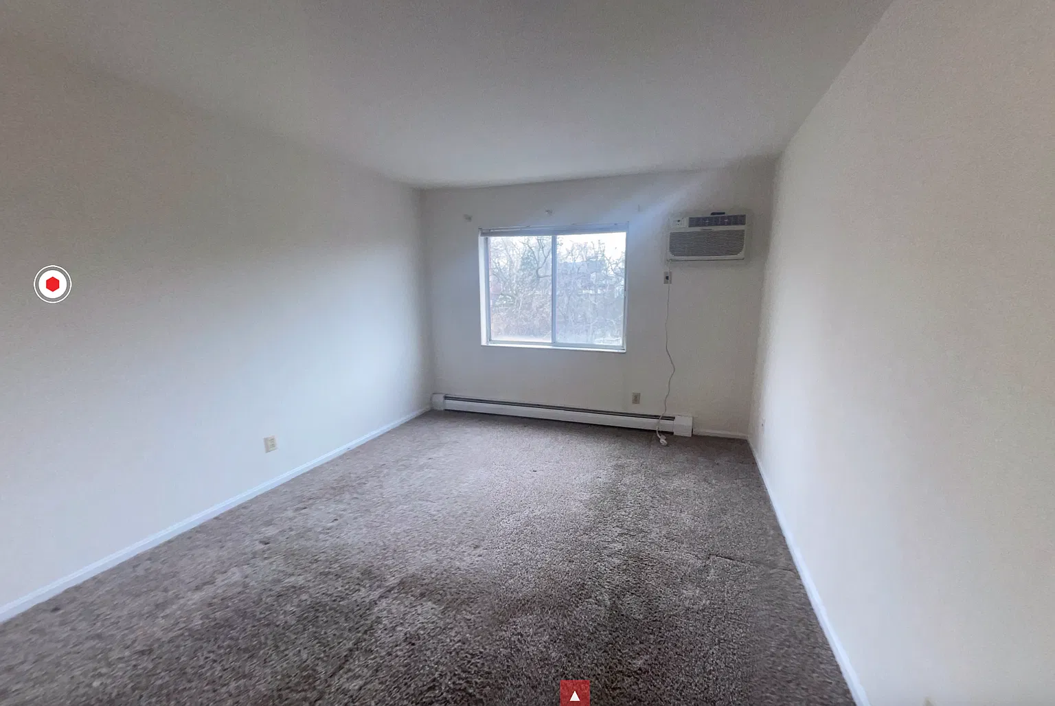 2998 Wardall Ave — Photo 2