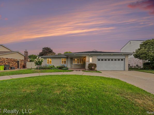 39316 Twenlow Dr