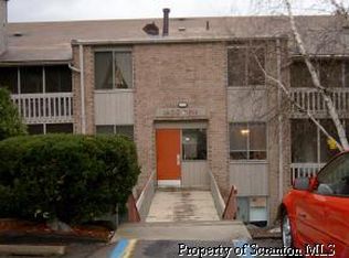 1408 Summit Point, Scranton, PA 18508