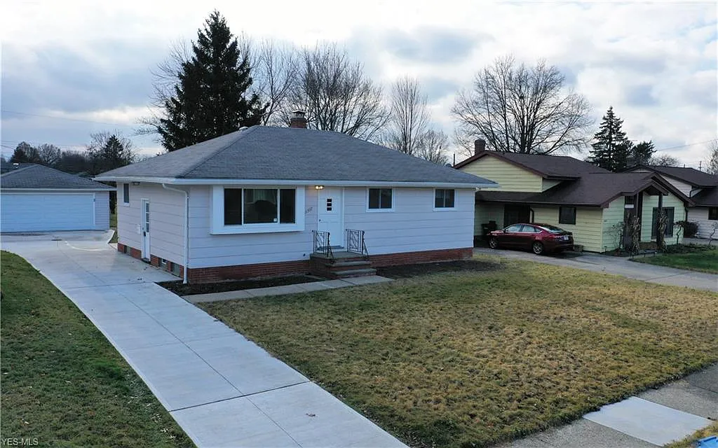 11397 Bobko Blvd photo 1