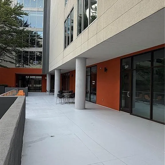 333 Nelson St SW #201 — Photo 23