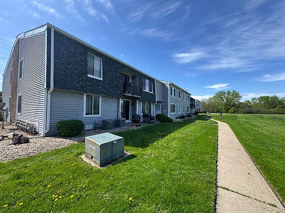 2nd image of 1807 Lisbon Rd APT C