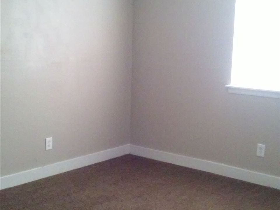 2nd image of 4636 NW 19th St APT 62