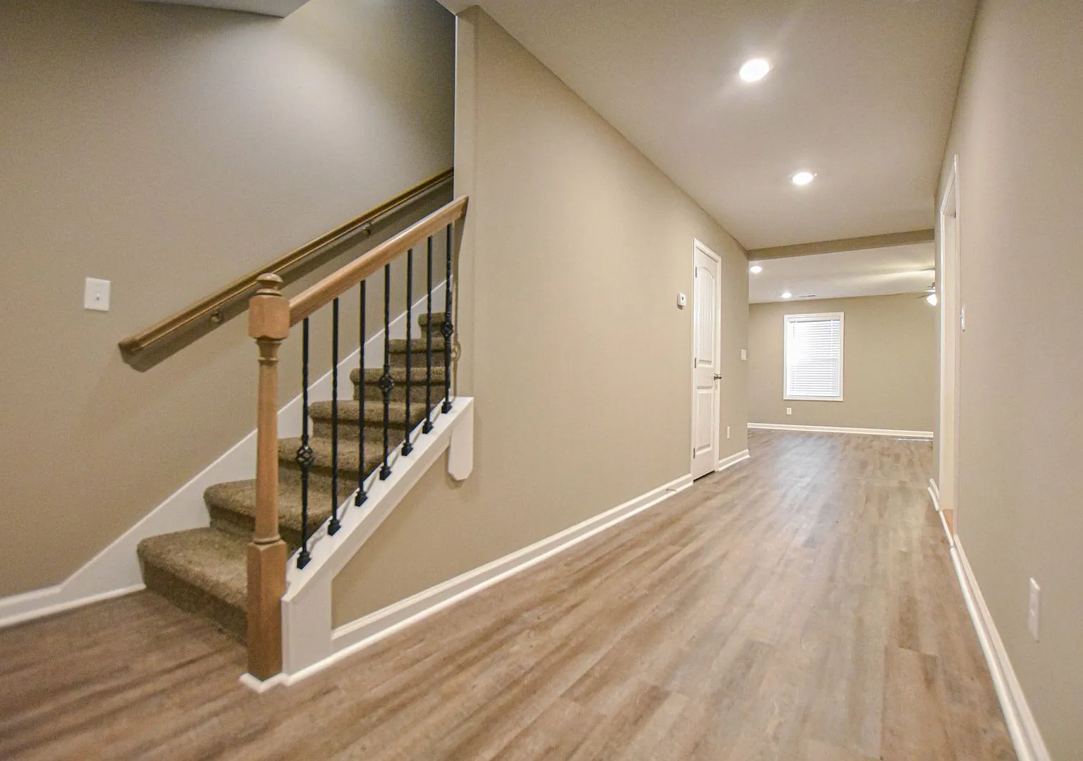 Pet Friendly Three Bedroom Condo! — Photo 2