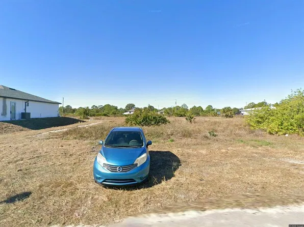 (undisclosed Address), LEHIGH ACRES, FL 33974