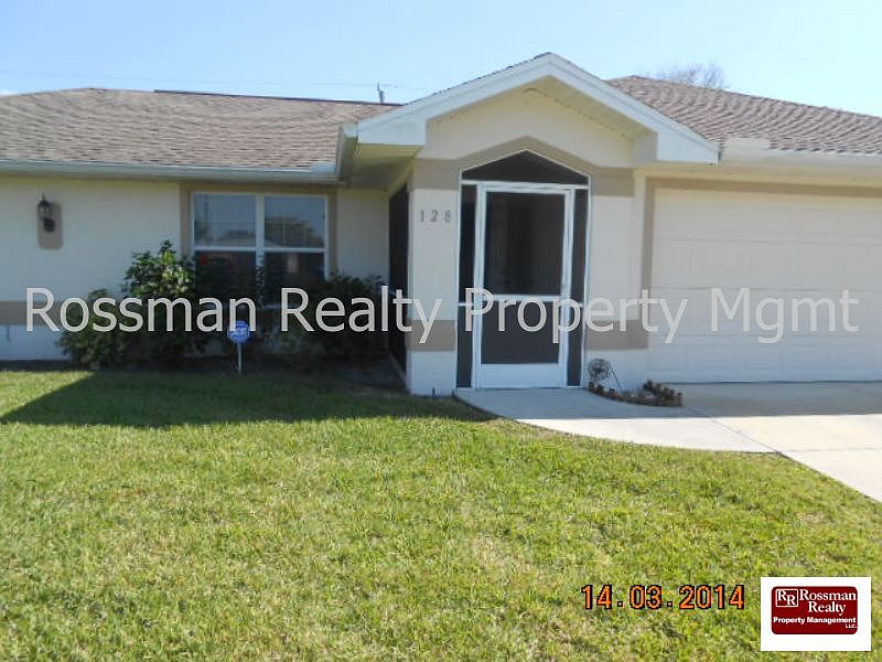1st image of 128 SE 4th St