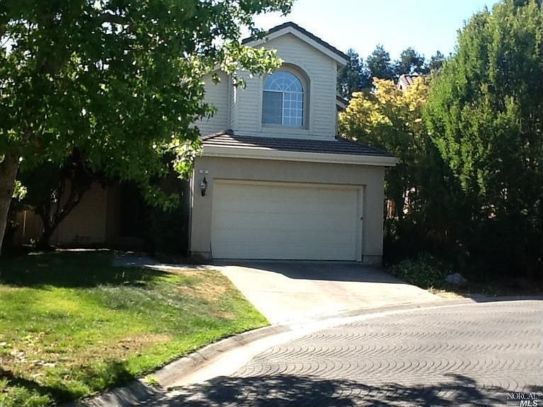 1st image of 18 Birnam Wood Ct