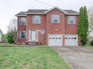 1304 Sunfield Dr, Clarksville, TN 37042