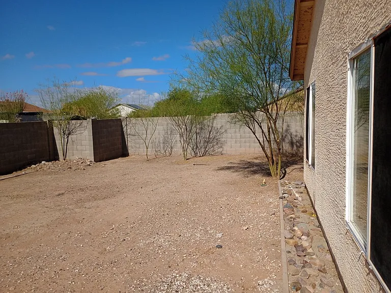 12337 W Lobo Dr — Photo 23