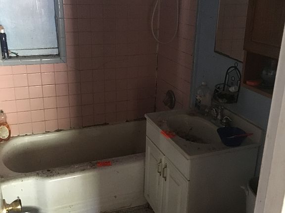 5th image of 4706 W Knights Ave
