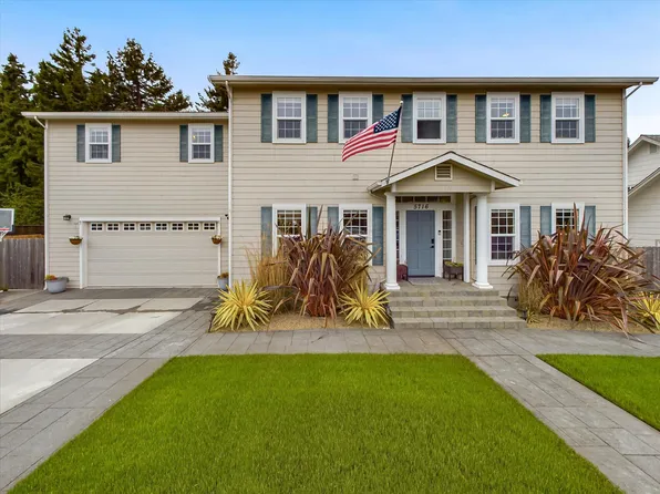 5716 Christine Dr, Eureka, CA 95503