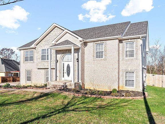 4th image of 2405 Tana Way