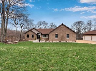 3913 Oak Crest Dr, Barnhart, MO 63012