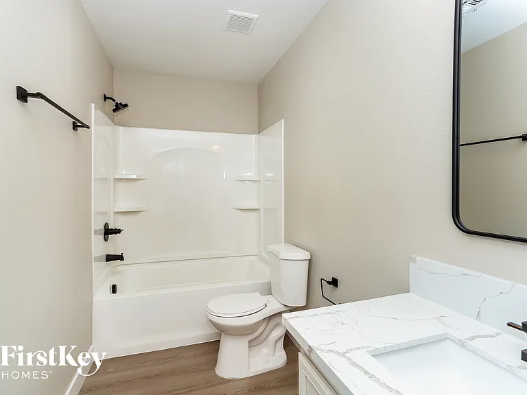 3336 Palatine Hills Ave — Photo 13