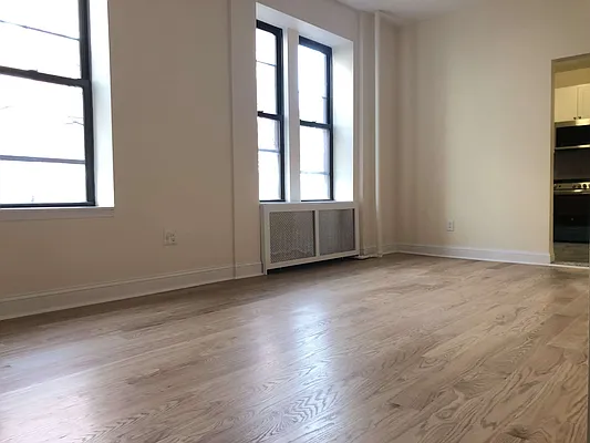 Rented by Luxor Homes & Investment Realty | media 19