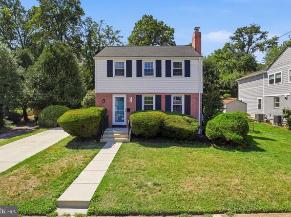 934 N Longfellow St, Arlington, VA 22205