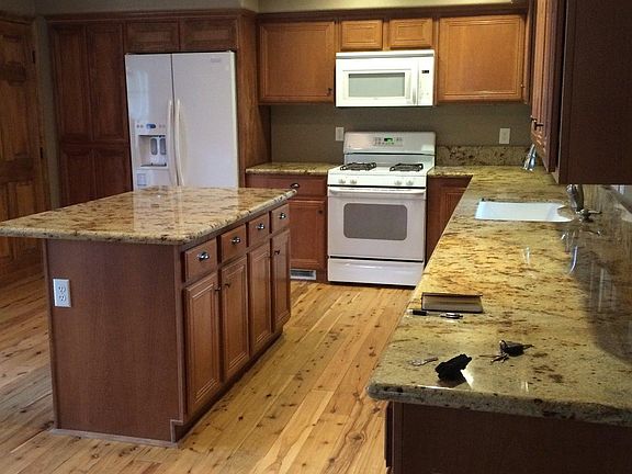 4th image of 5734 Lodgepole Dr