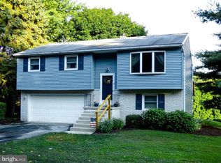 1083 Canadochly Rd, York, PA 17406