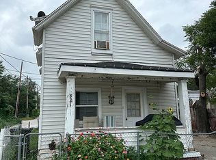 821 S 9th St, Lincoln, NE 68508