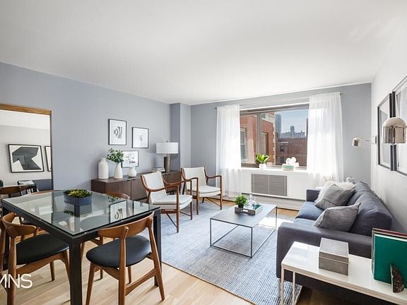4th image of 1325 5th Ave APT 5I
