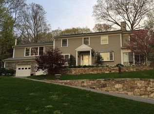 51 Birch Hill Rd, Newtown, CT 06470
