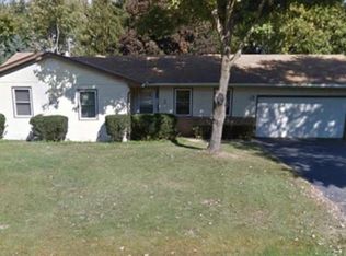 206 Ashmore Dr, Urbana, IL 61801