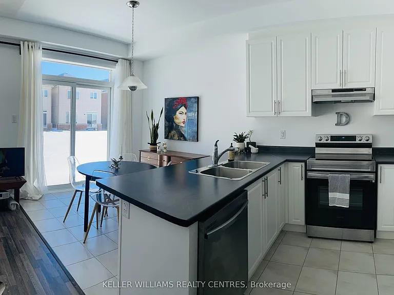 15 Albany St — Photo 3