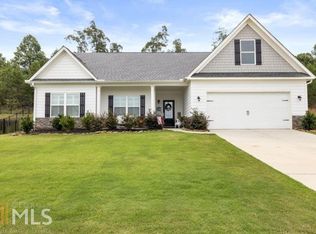 542 Huntington Ln, Cornelia, GA 30531