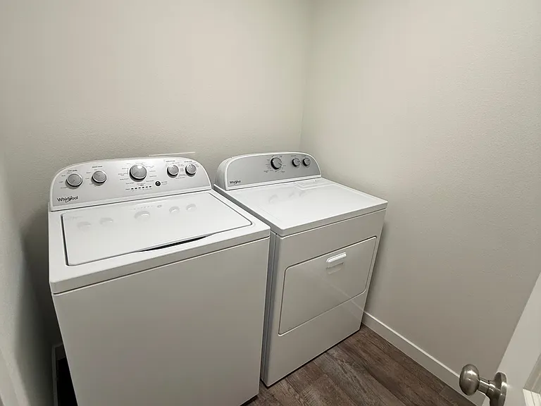 Brosterhous Townhomes — Photo 7