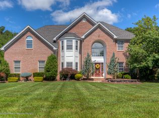 31 Mill Pond Rd, Jackson, NJ 08527