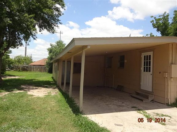 2nd image of 807 Katy Ln