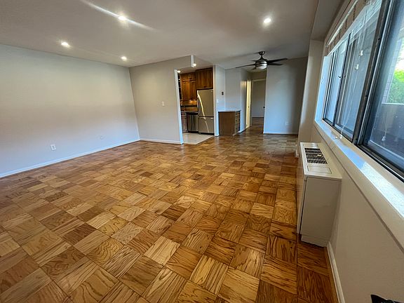 5th image of 1508 S George Mason Dr APT 2