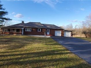 226 Wansack Rd, West Middlesex, PA 16159