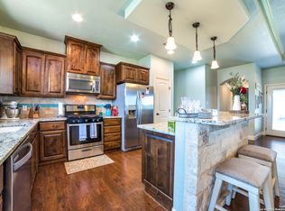 104 County Road 416, Stockdale, TX 78160