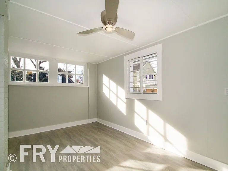 3224 Perry St #B — Photo 8