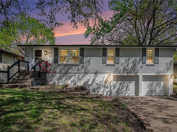 508 NW 88th St, Kansas City, MO 64155