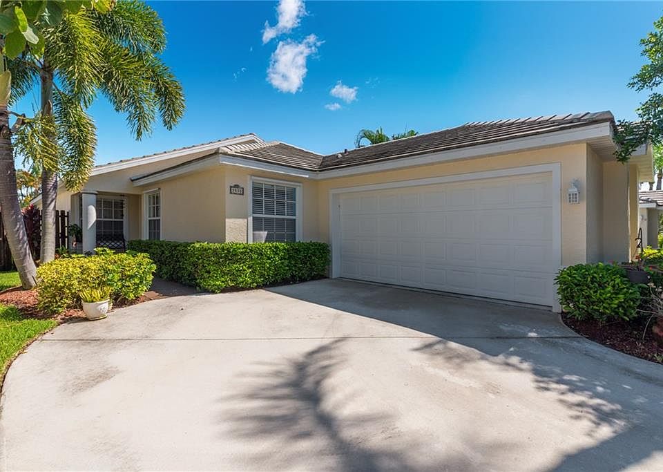 1st image of 3531 SW Coco Palm Dr
